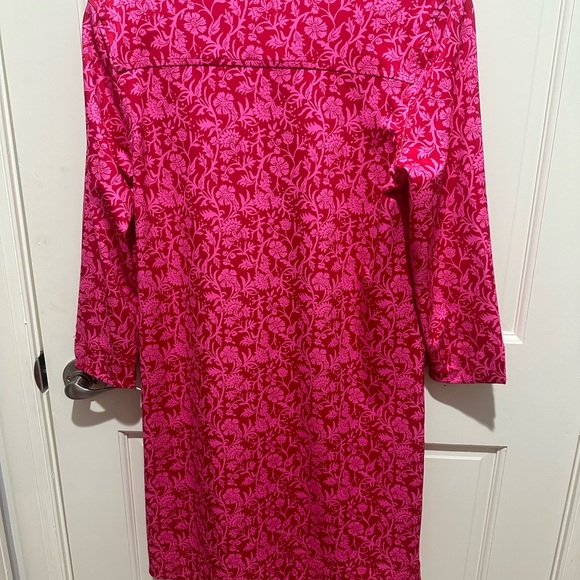 Vineyard Vines Dress, Pink and Red Floral Pattern, Size M - Picture 2 of 7